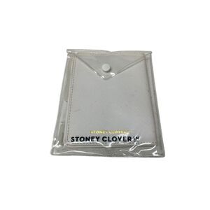 Stoney‎ Clover Lane Textured Passport Case in Blanc New with Defect